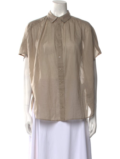 Closed Short Sleeve Button-Up Top