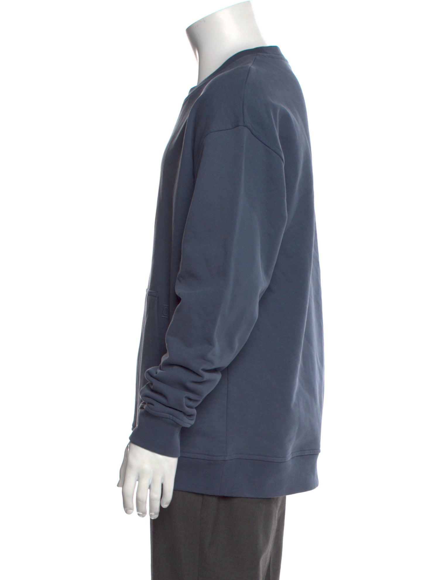 Closed Crew Neck Long Sleeve Sweatshirt