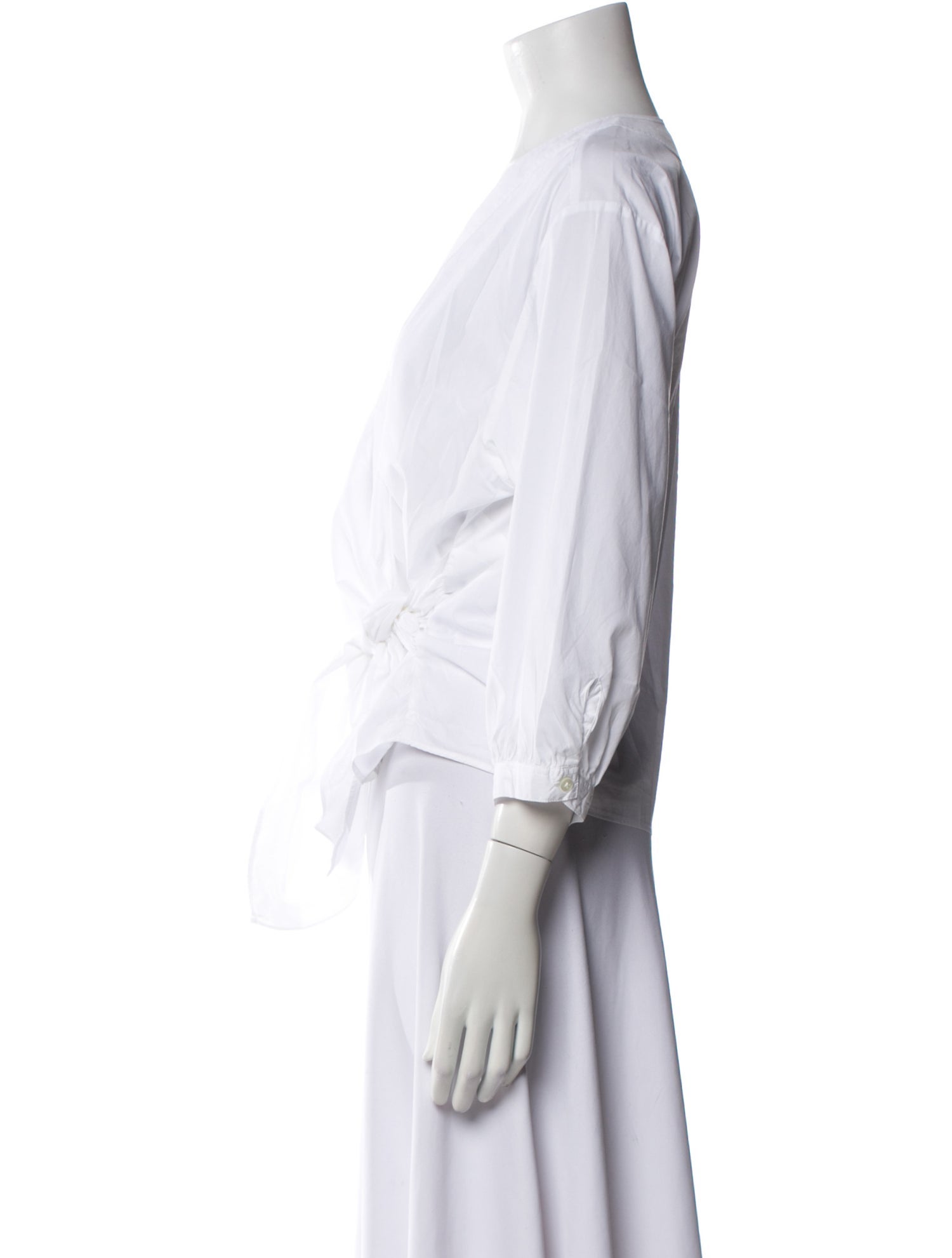 Closed V-Neck Long Sleeve Crop Top