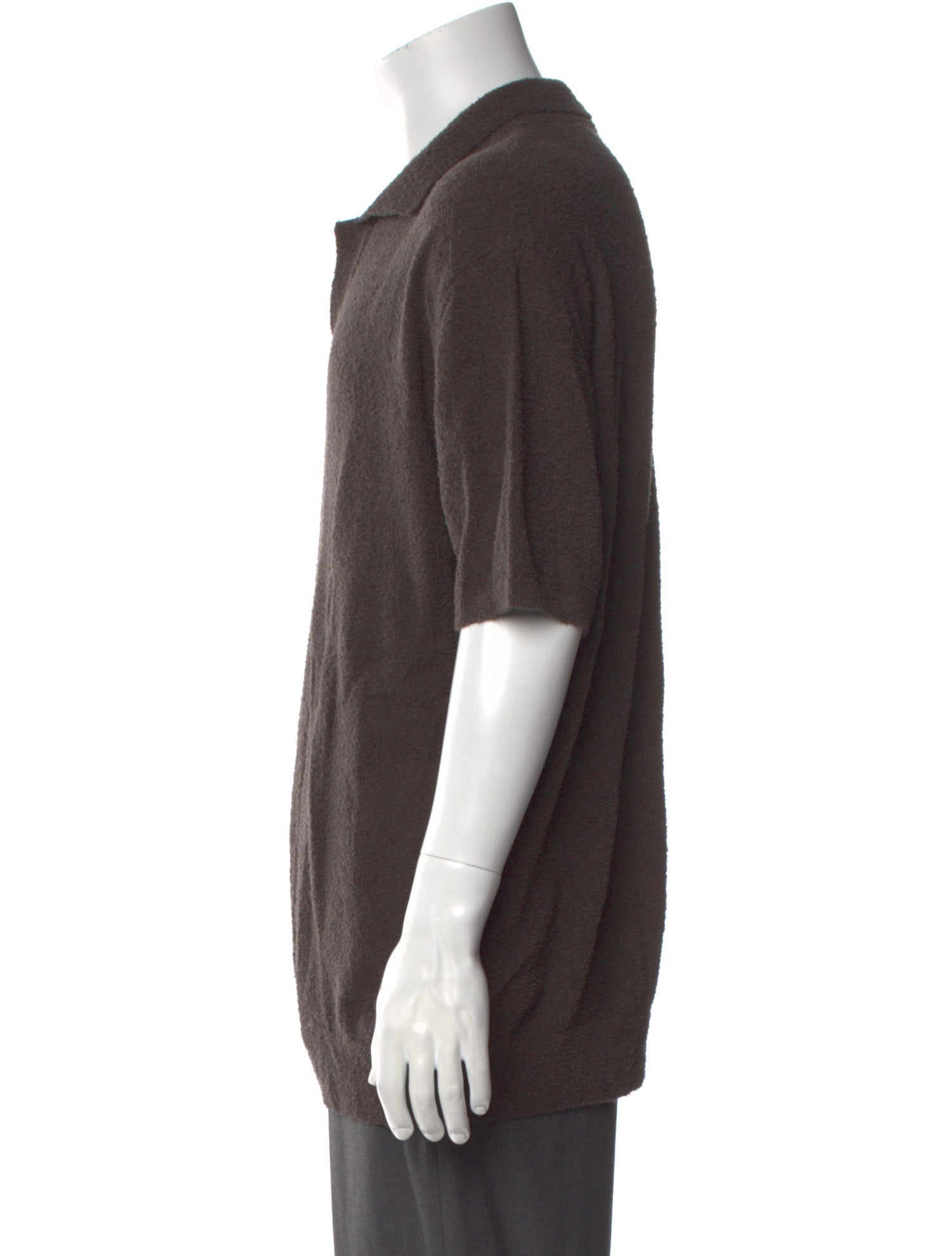 Closed Short Sleeve Shirt