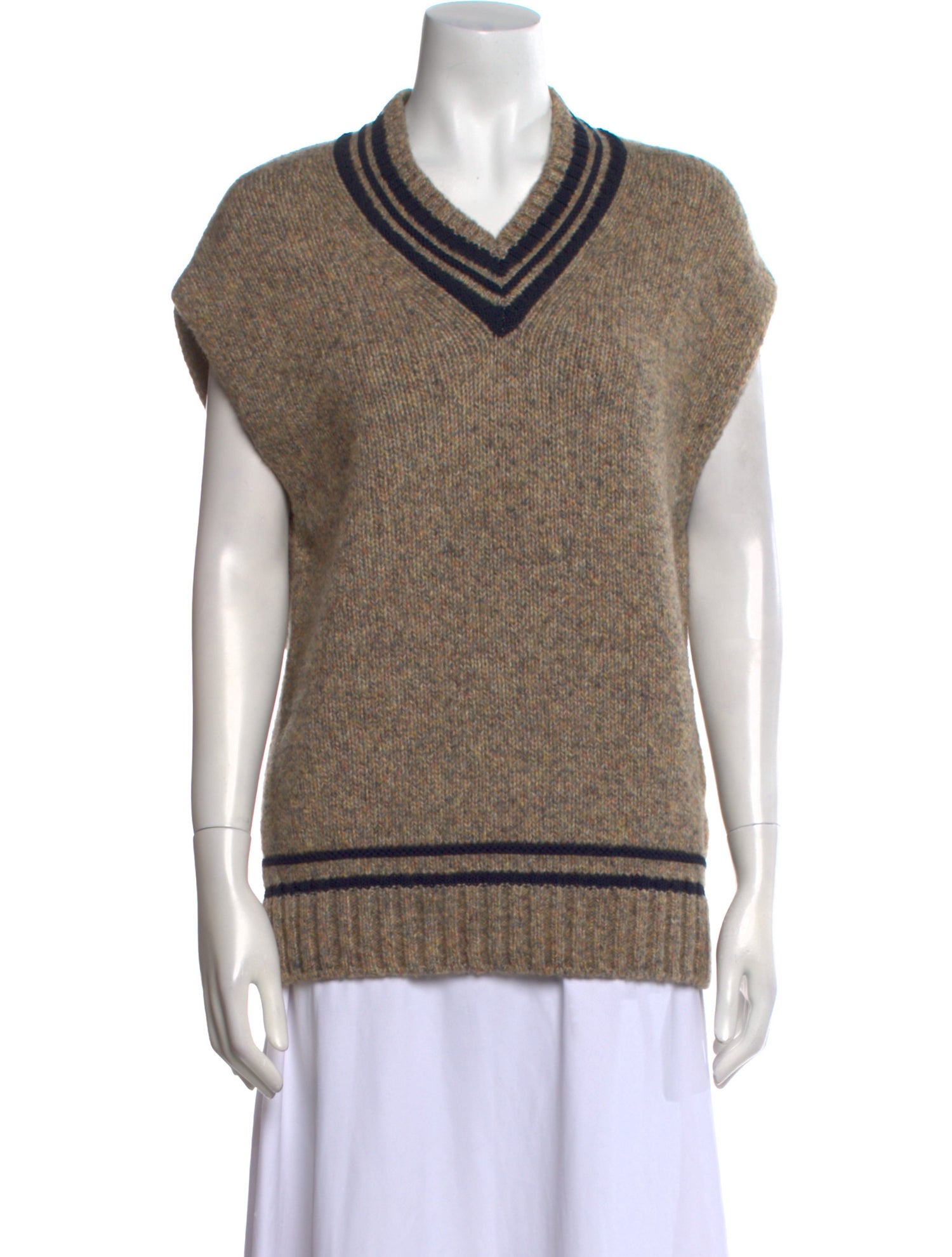 Closed Wool V-Neck Sweater