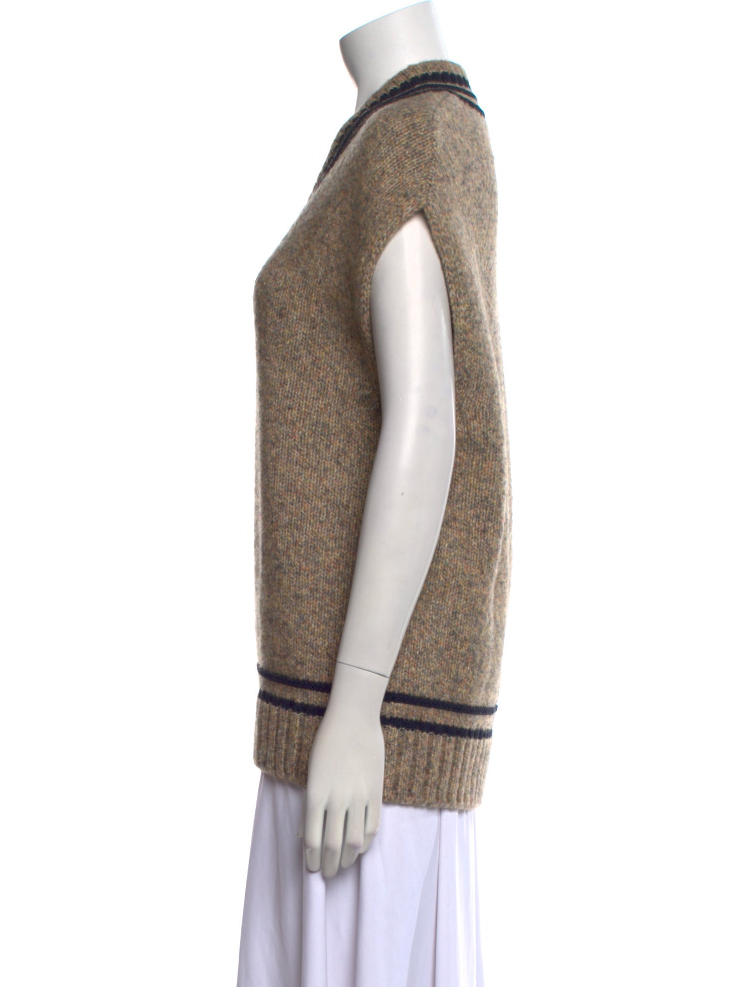 Closed Wool V-Neck Sweater