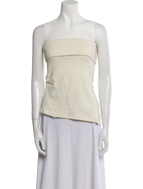 Closed Strapless Top