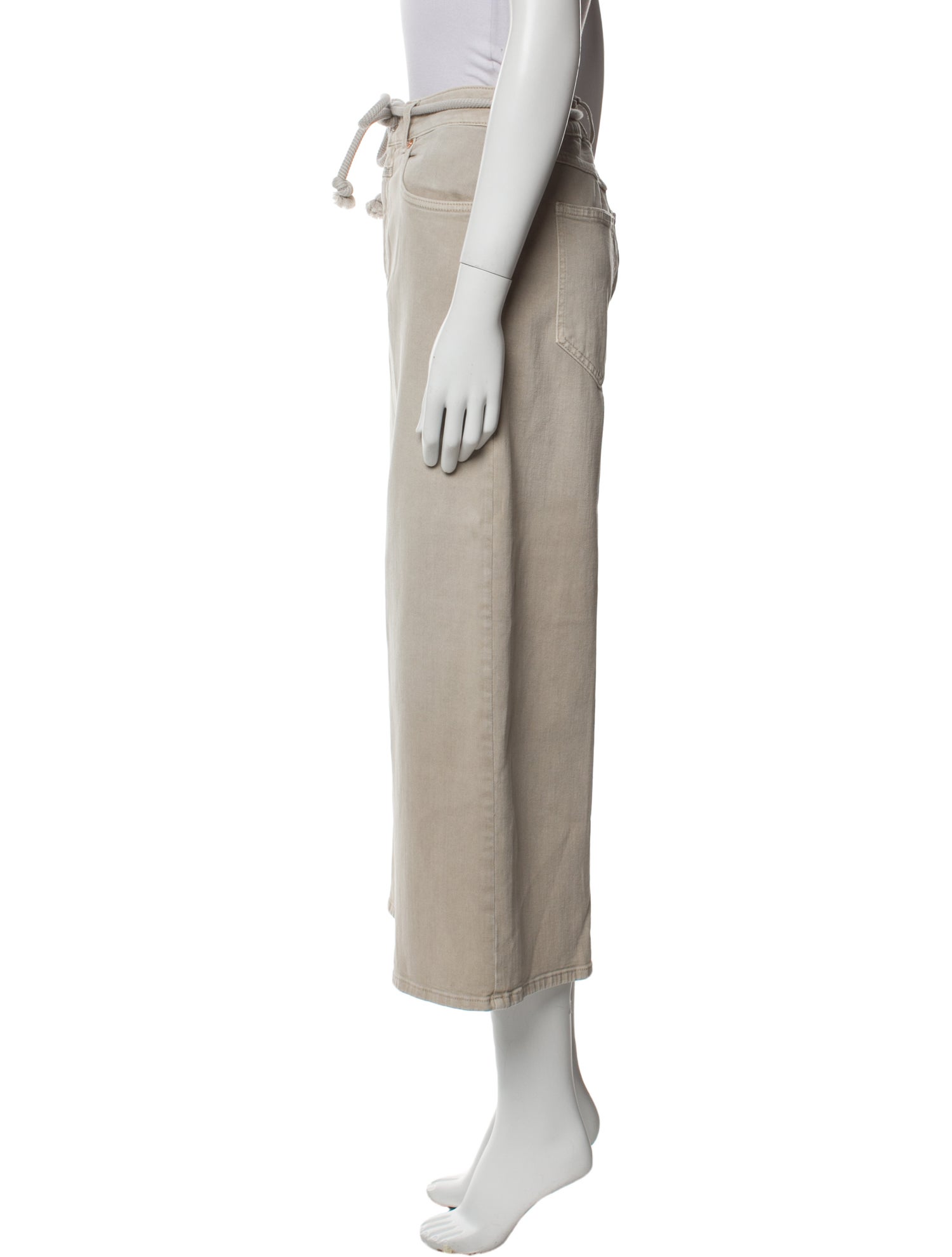 Closed Wide Leg Pants