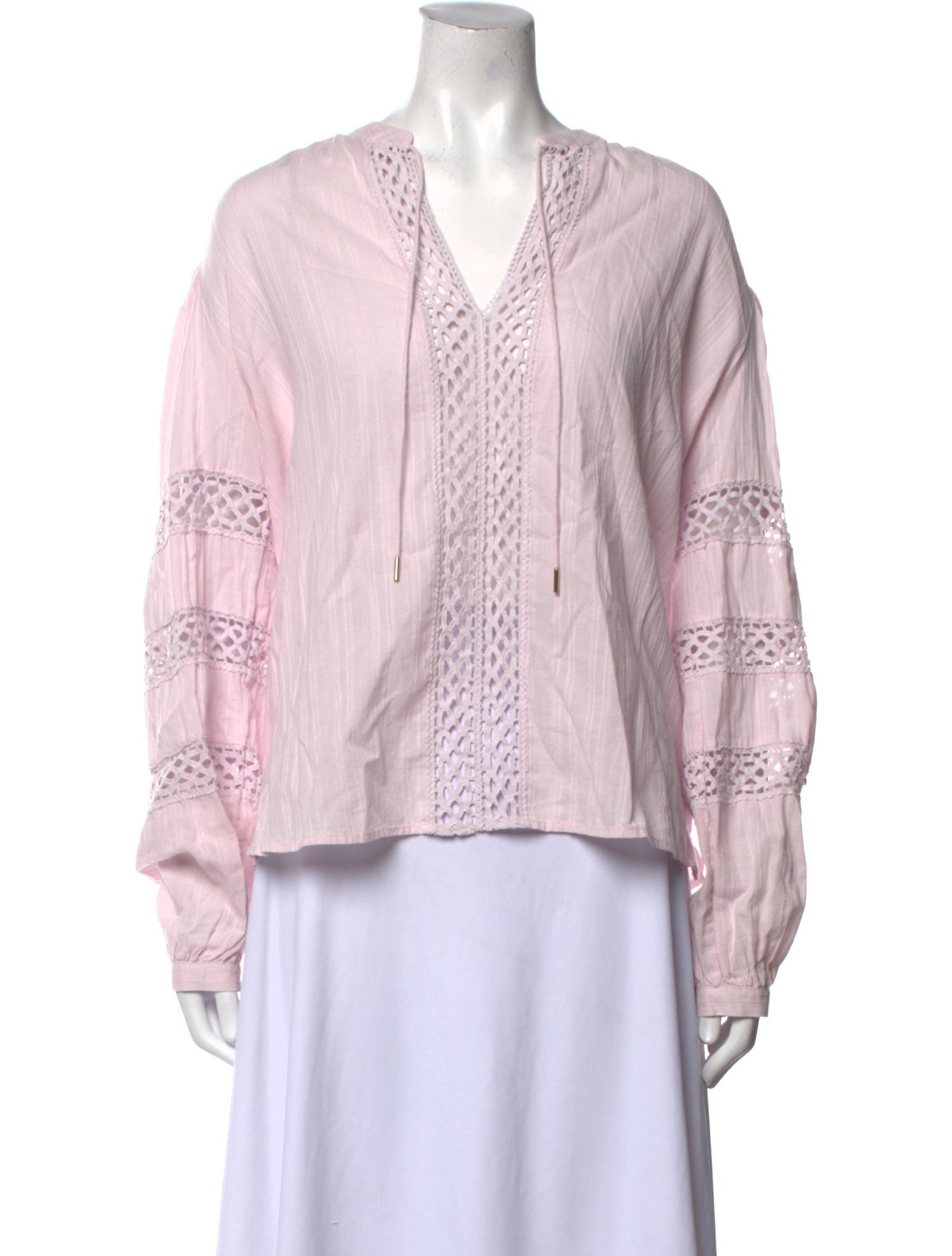 Closed V-Neck Long Sleeve Blouse