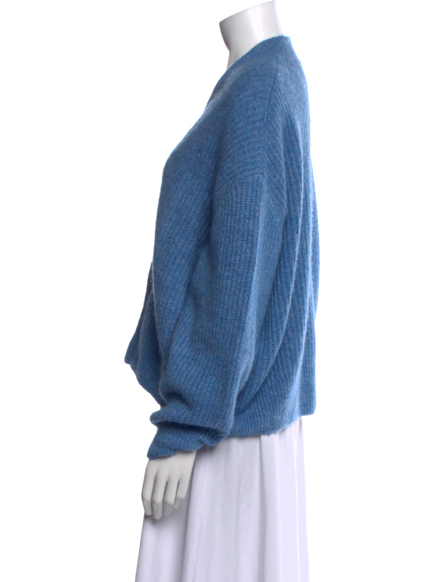 Closed V-Neck Sweater