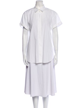 Closed Short Sleeve Button-Up Top