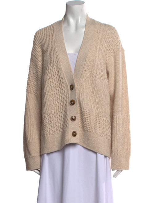 Closed V-Neck Sweater