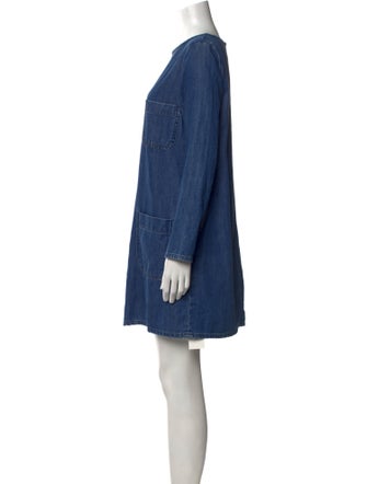 Closed Bateau Neckline Mini Dress