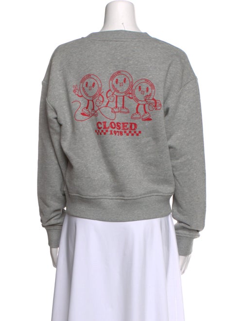 Closed Crew Neck Long Sleeve Sweatshirt