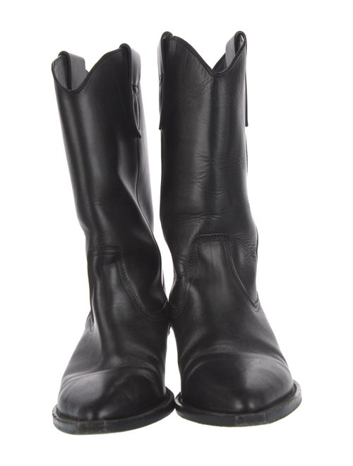 Closed Leather Western Boots
