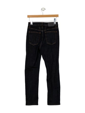 Closed Mid-Rise Straight Leg Jeans