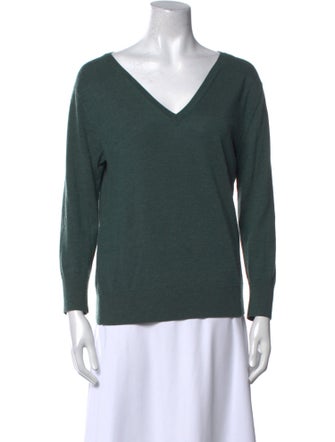 Closed Wool V-Neck Sweater