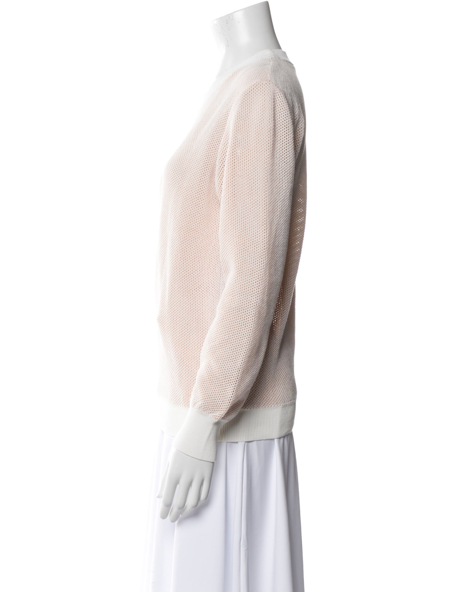 Closed Crew Neck Long Sleeve Sweatshirt