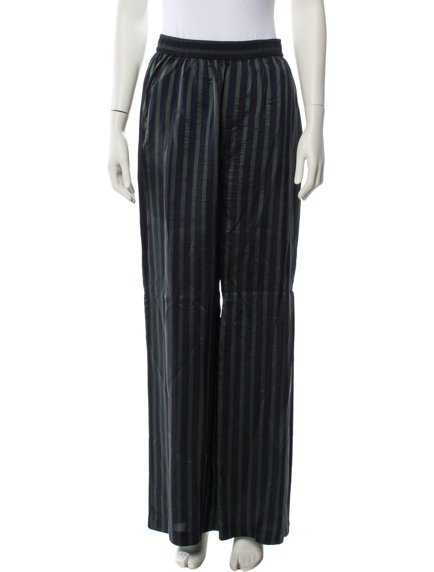 Closed High-Rise Wide Leg Jeans