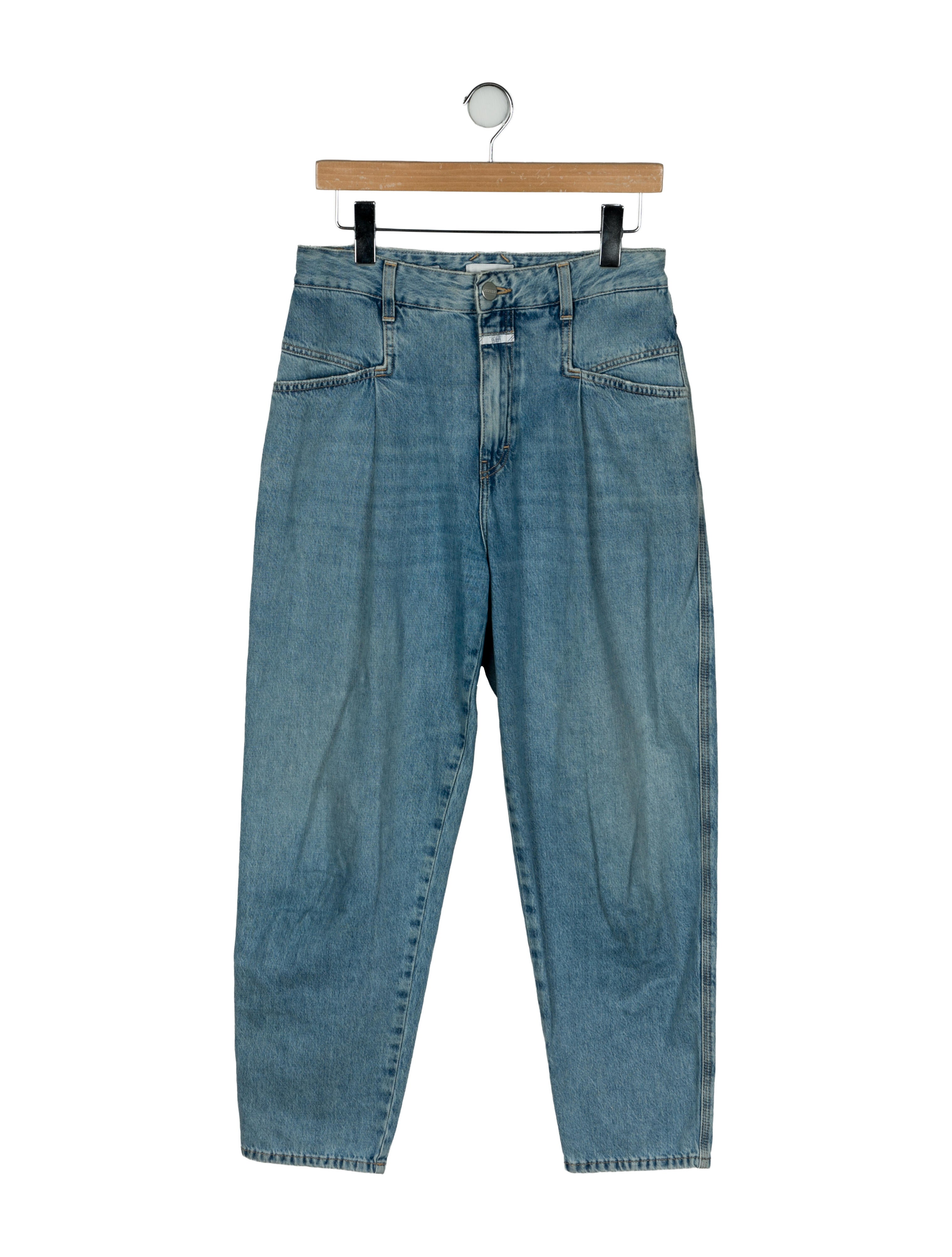 Closed High-Rise Straight Leg Jeans