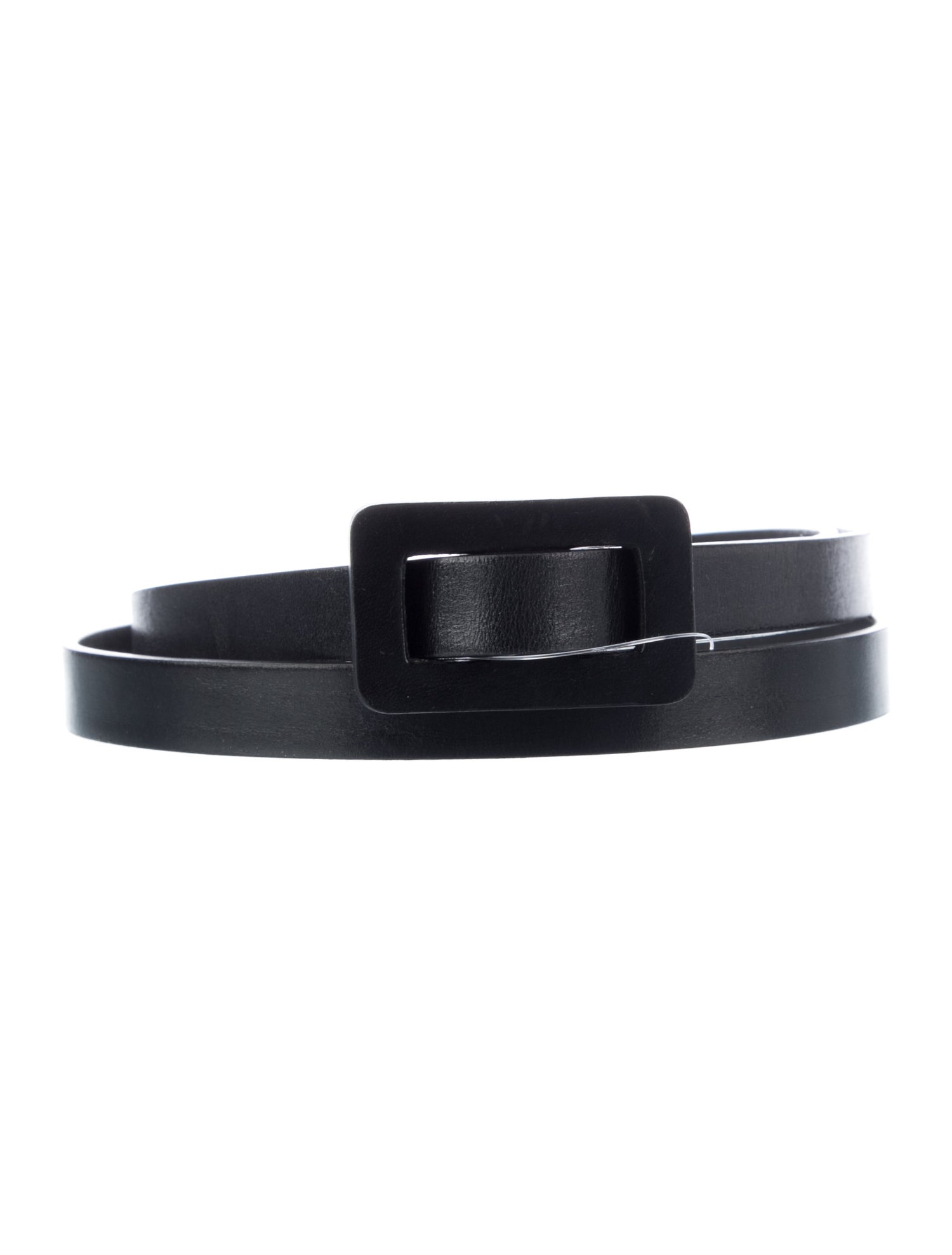 Closed Skinny Leather Belt