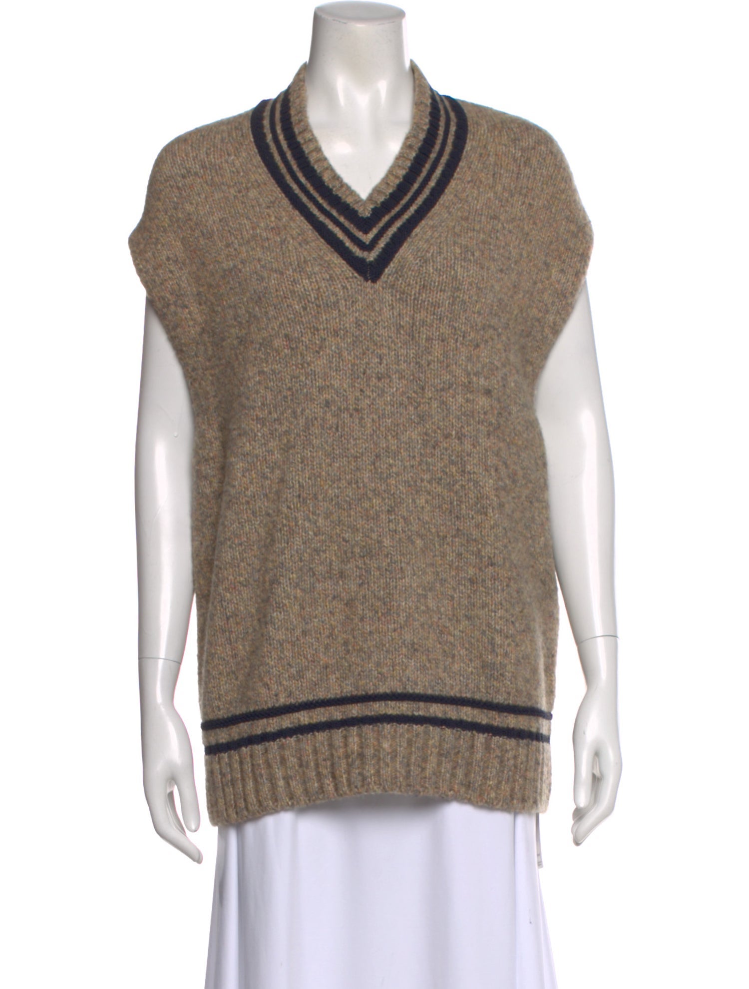 Closed Wool V-Neck Sweater