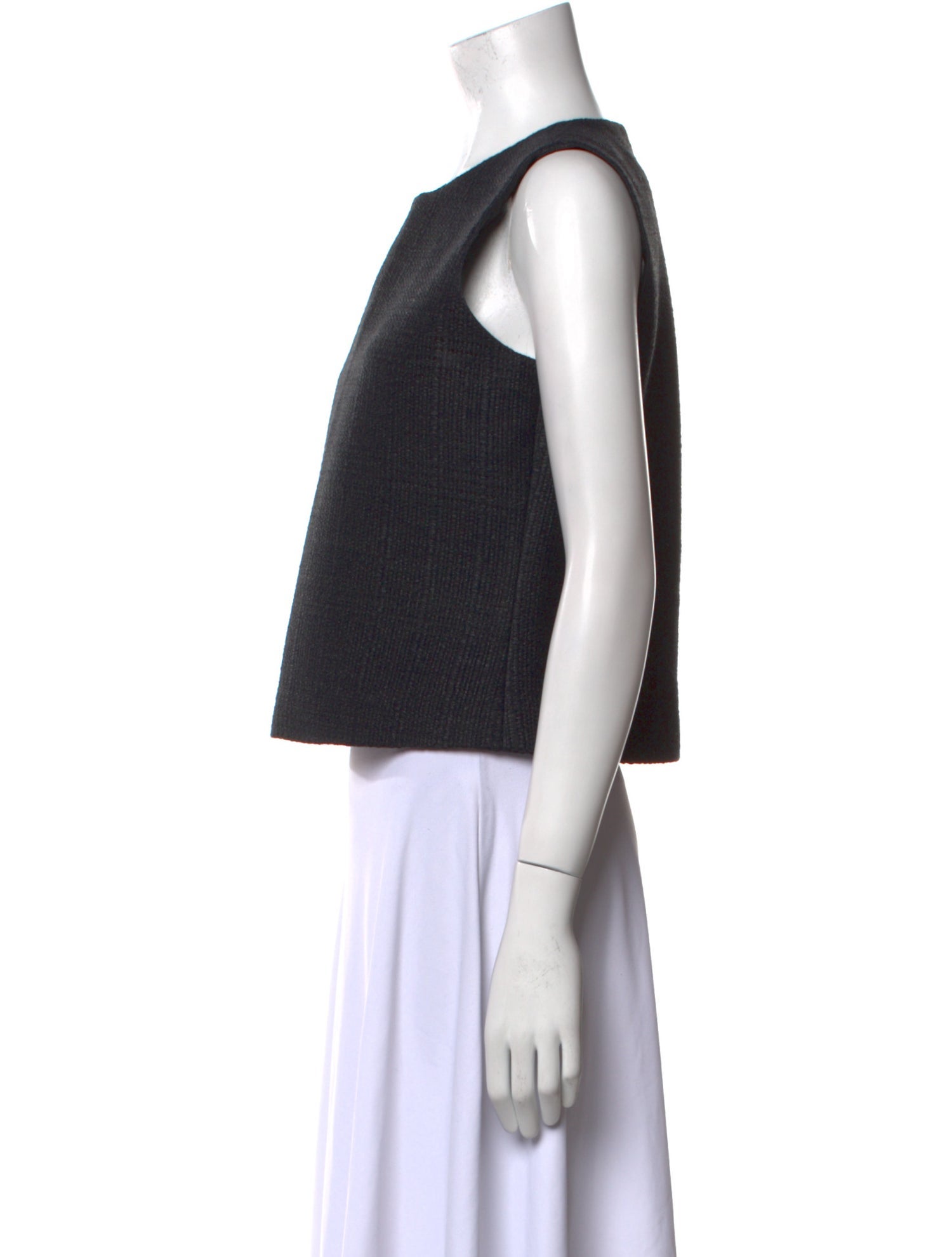 Charlotte Brody Crew Neck Sleeveless Crop Top