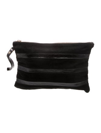 CHOCHENG Suede Clutch