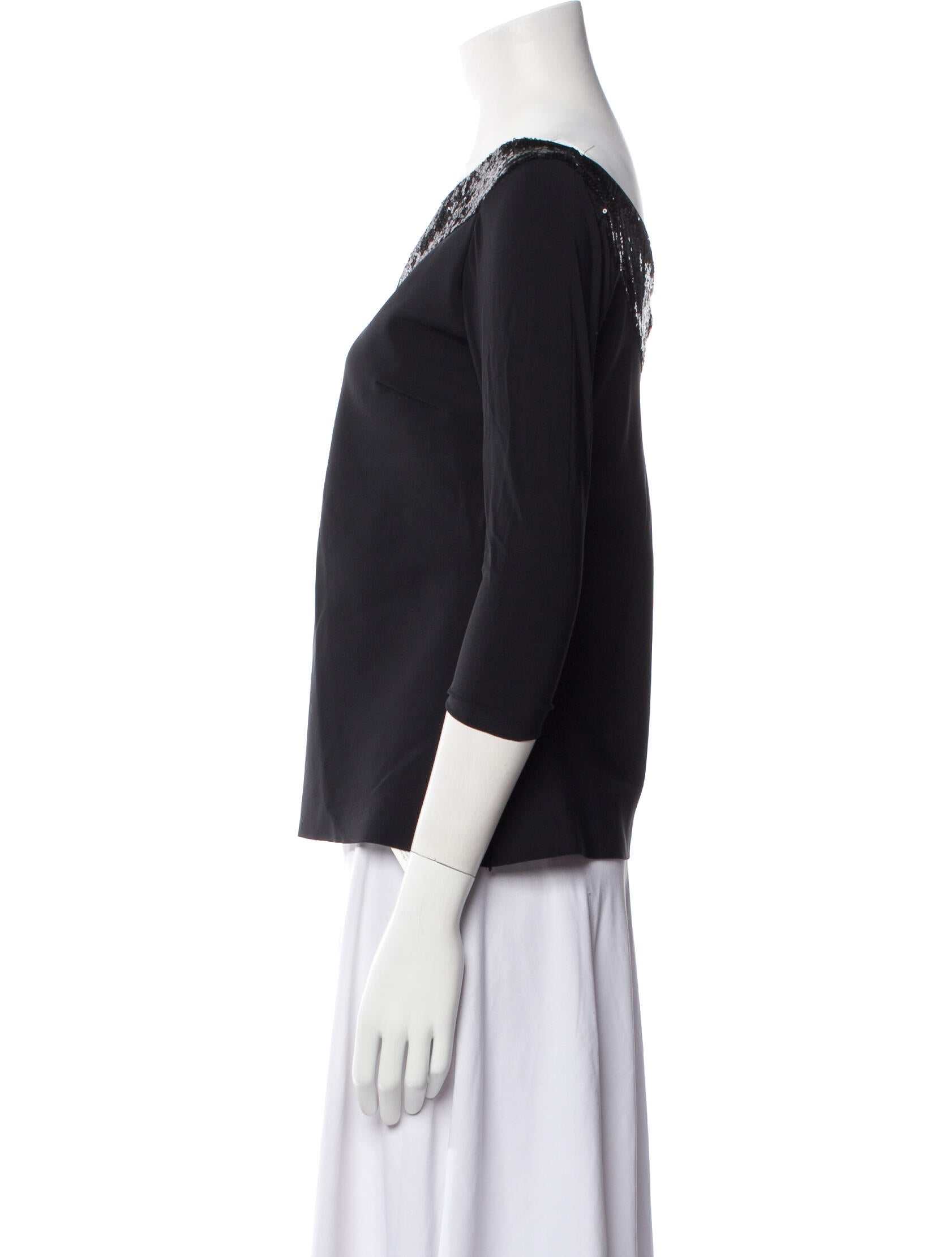 Chiara Boni One-Shoulder Three-Quarter Sleeve Top