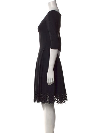 Chiara Boni V-Neck Knee-Length Dress