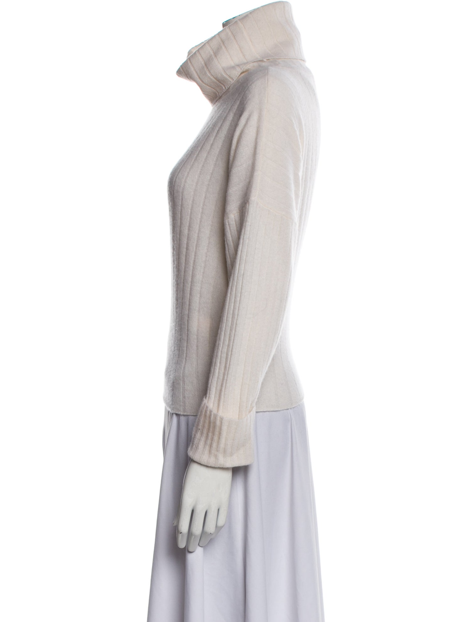 CRUSH. Cashmere Turtleneck Sweater