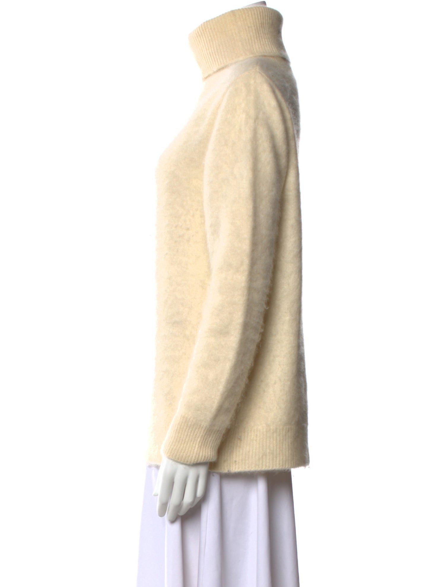 CRUSH. Cashmere Turtleneck Sweater