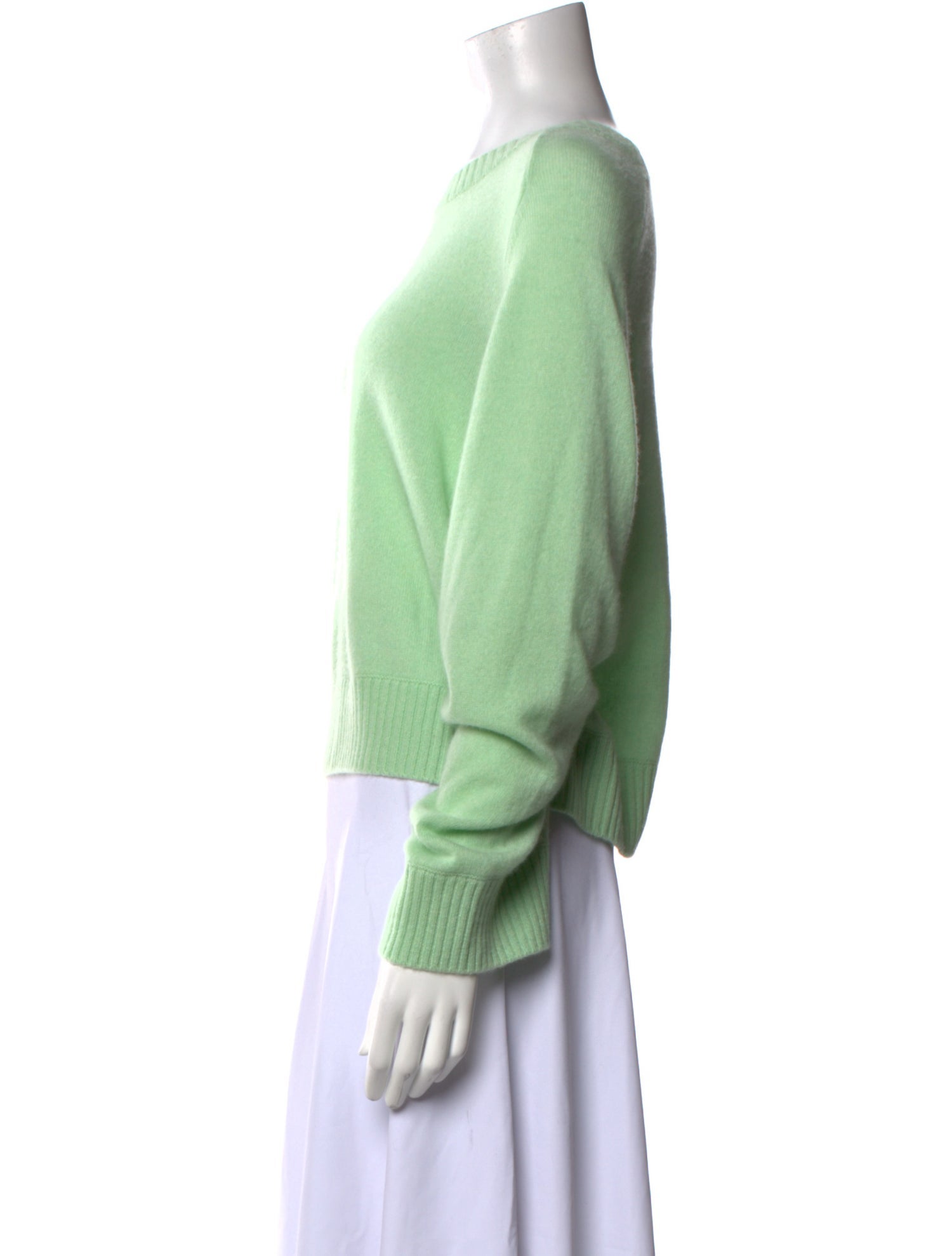 CRUSH. Cashmere Scoop Neck Sweater w/ Tags