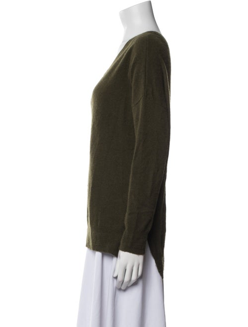 CRUSH. Cashmere V-Neck Sweater