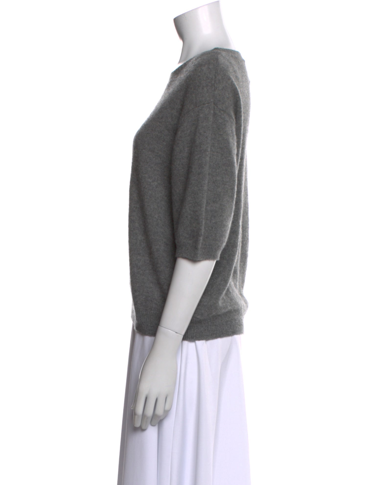 CRUSH. Cashmere Scoop Neck Sweater