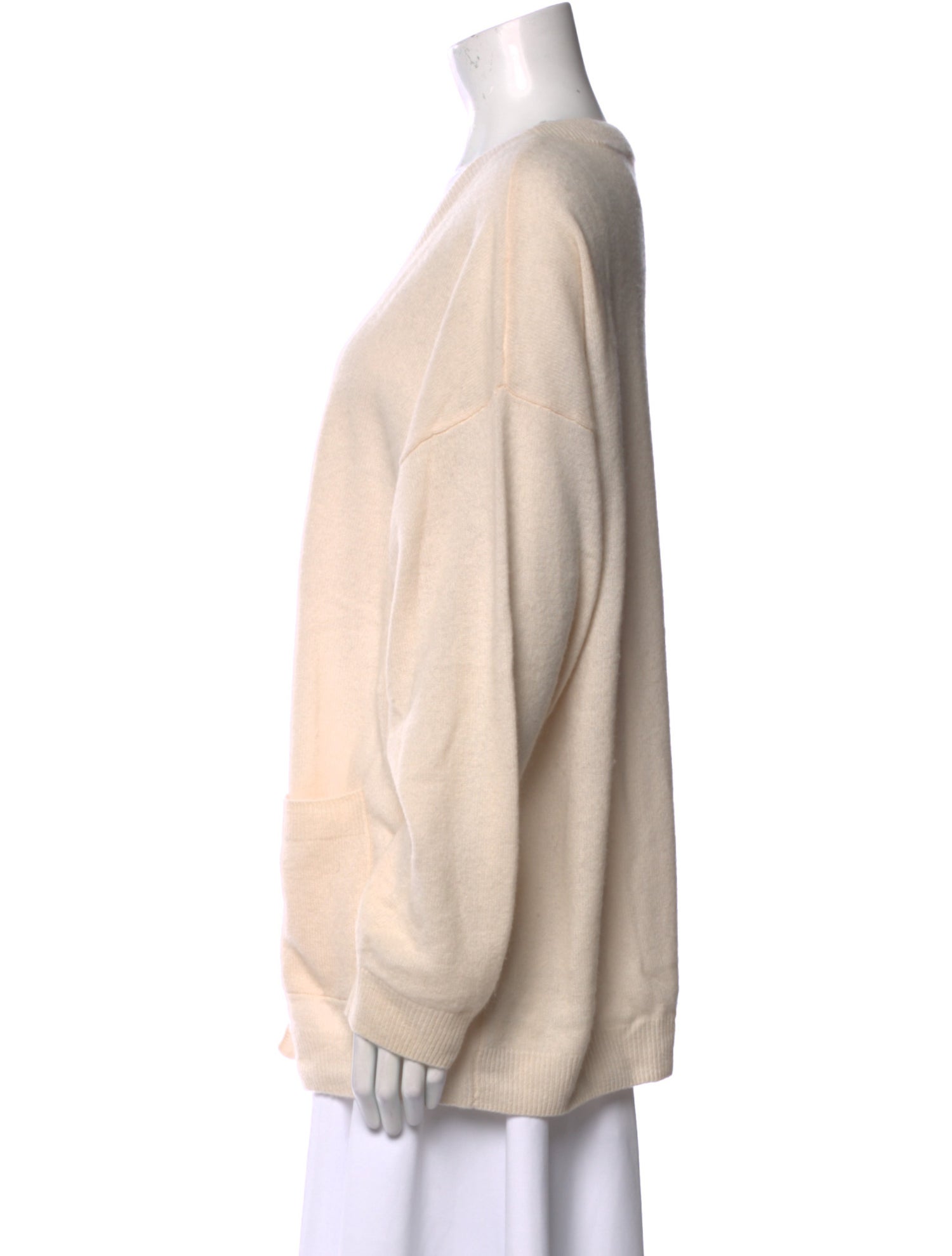 CRUSH. Cashmere V-Neck Sweater
