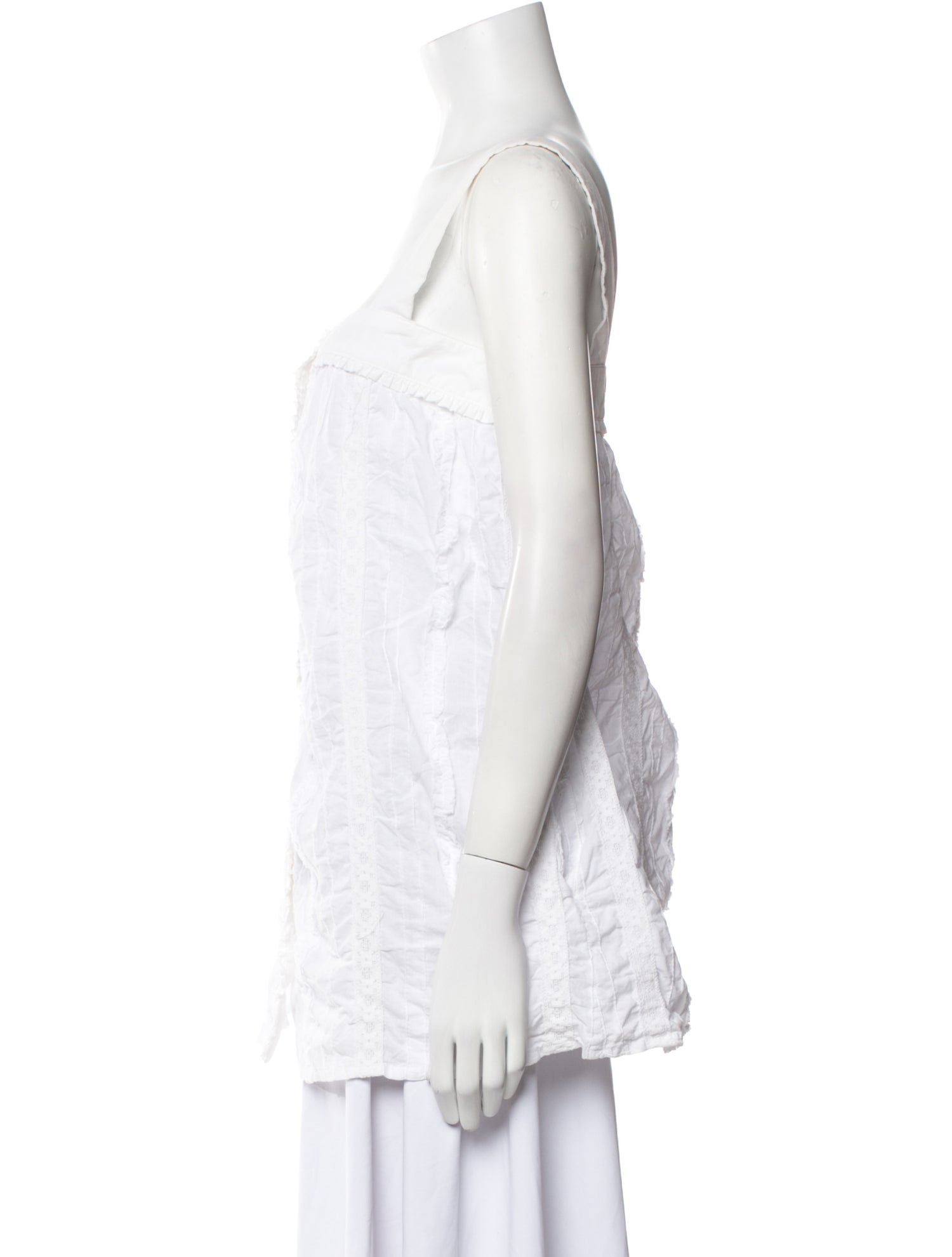 Ciao Lucia Square Neckline Sleeveless Button-Up Top