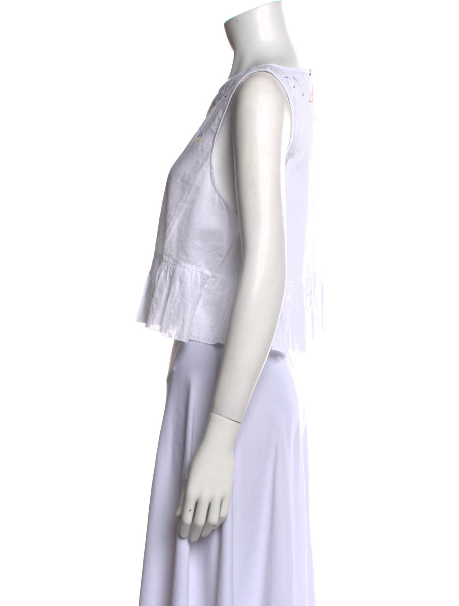 Ciao Lucia Bateau Neckline Sleeveless Crop Top