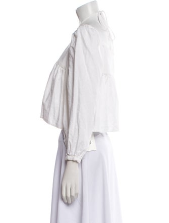 Ciao Lucia V-Neck Three-Quarter Sleeve Crop Top