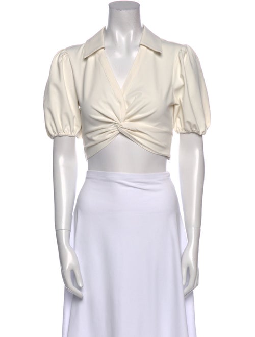 Cinq à Sept V-Neck Short Sleeve Crop Top