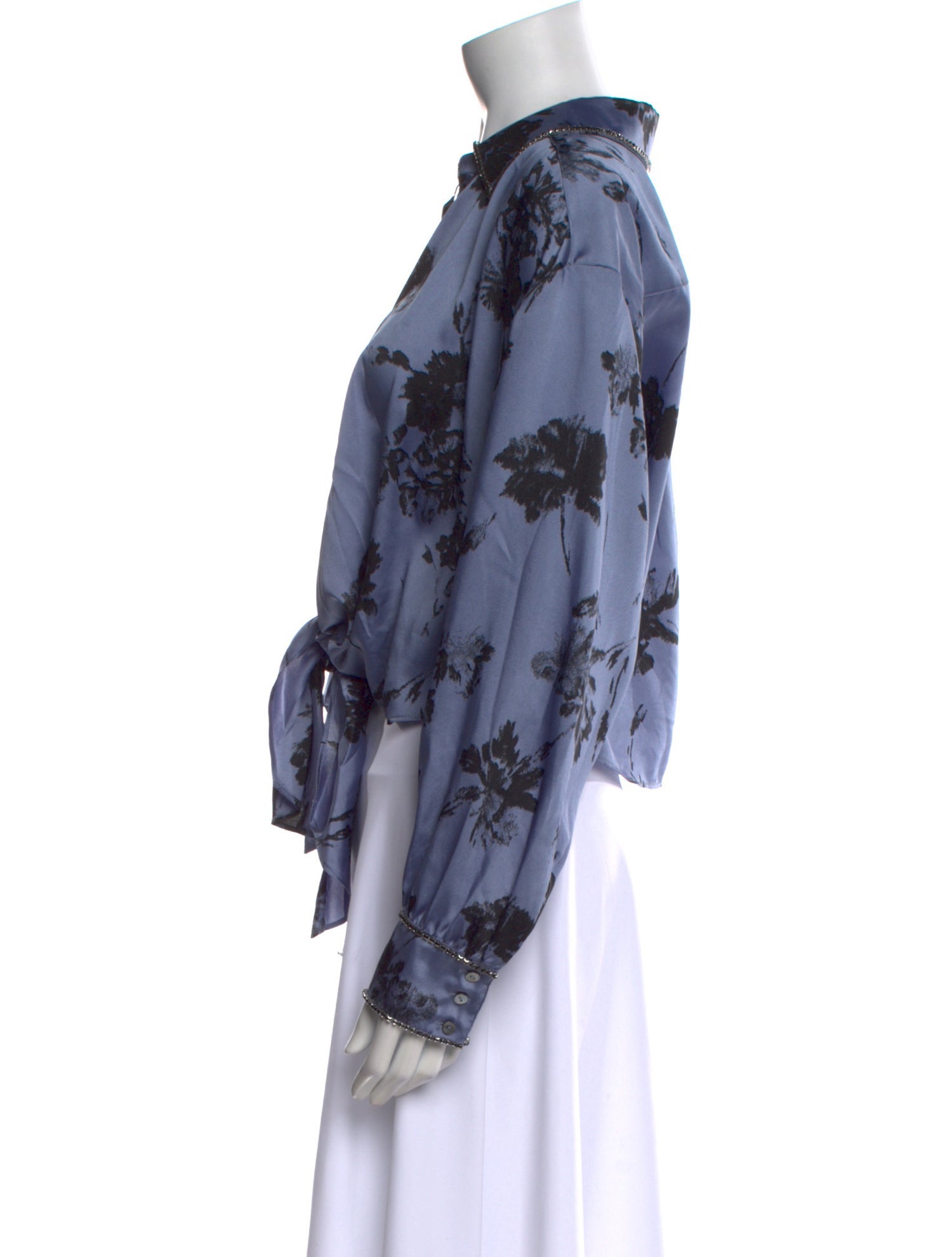 Cinq à Sept Floral Print V-Neck Blouse w/ Tags