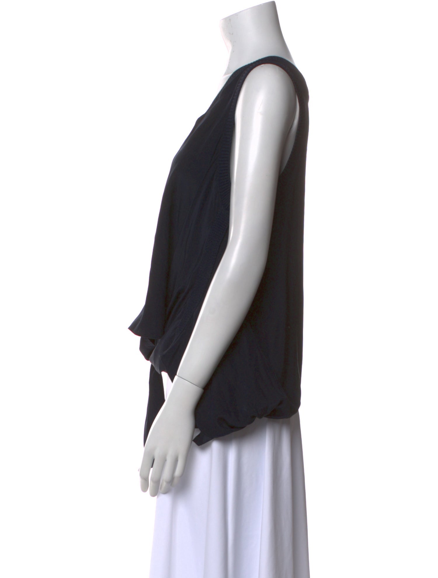 Cinq à Sept Silk V-Neck Top