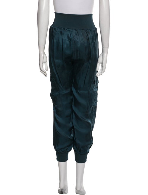 Cinq à Sept Pleated Accents Lounge Set