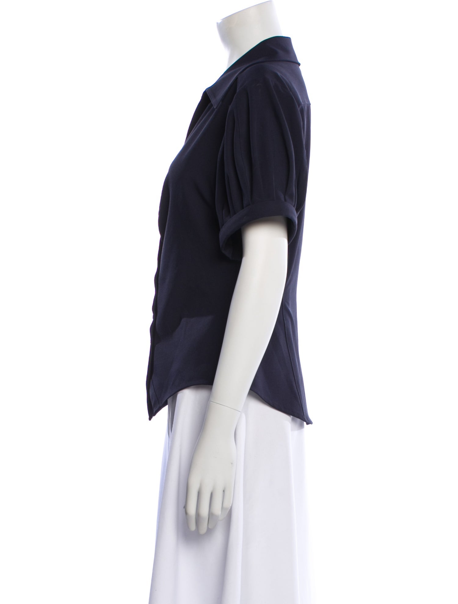 Cinq à Sept V-Neck Short Sleeve Blouse