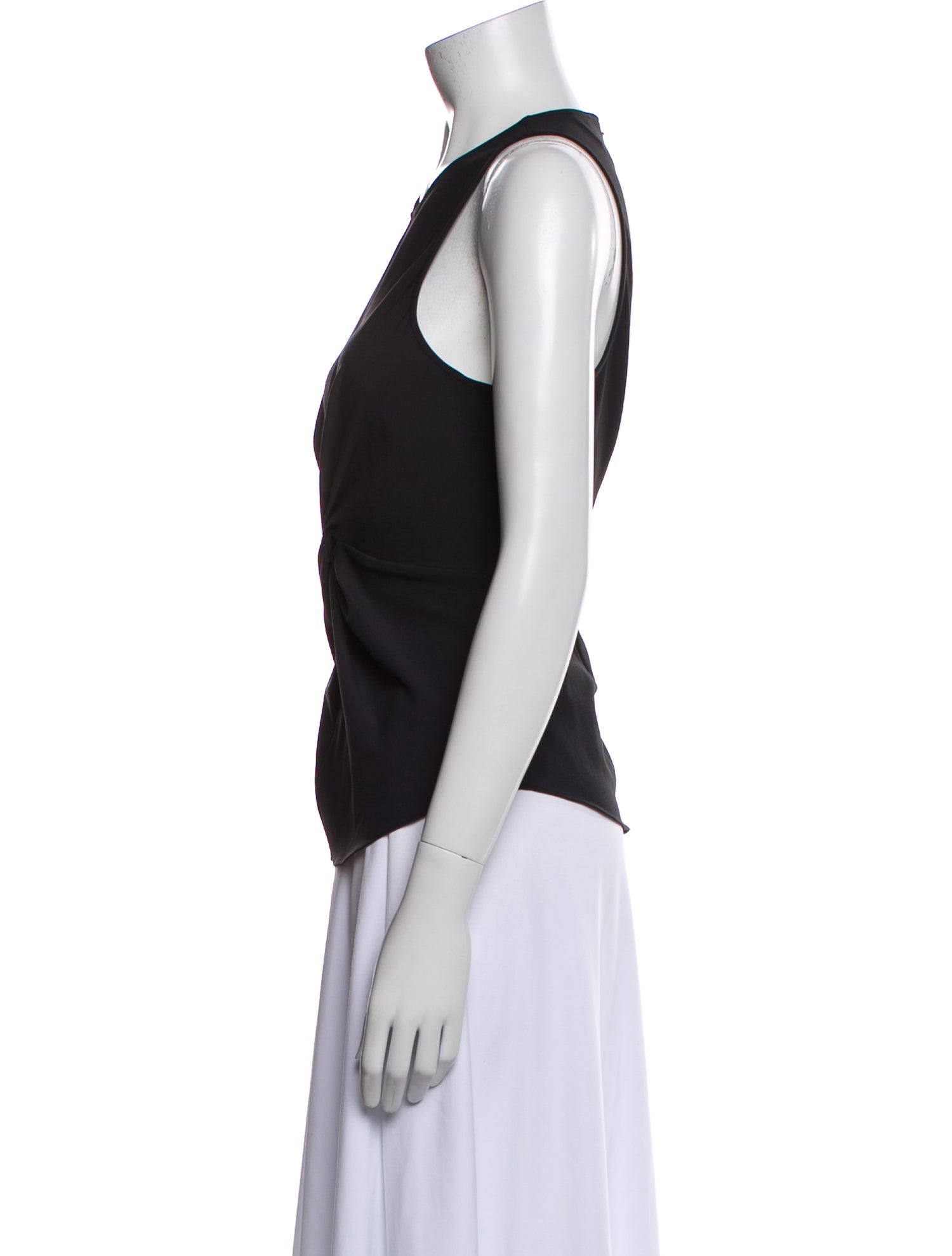 Cinq à Sept Scoop Neck Sleeveless Top