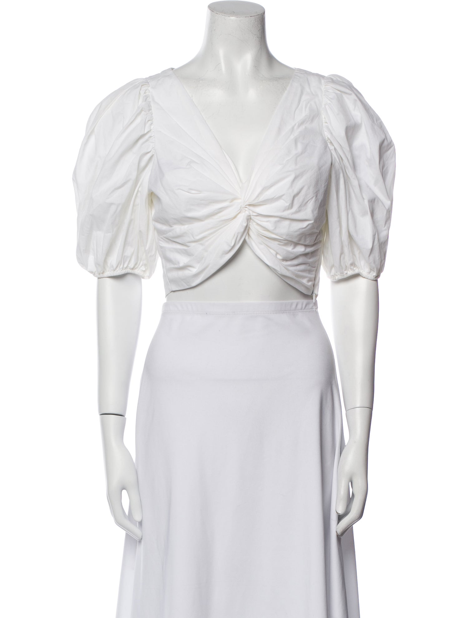 Cinq à Sept V-Neck Short Sleeve Crop Top