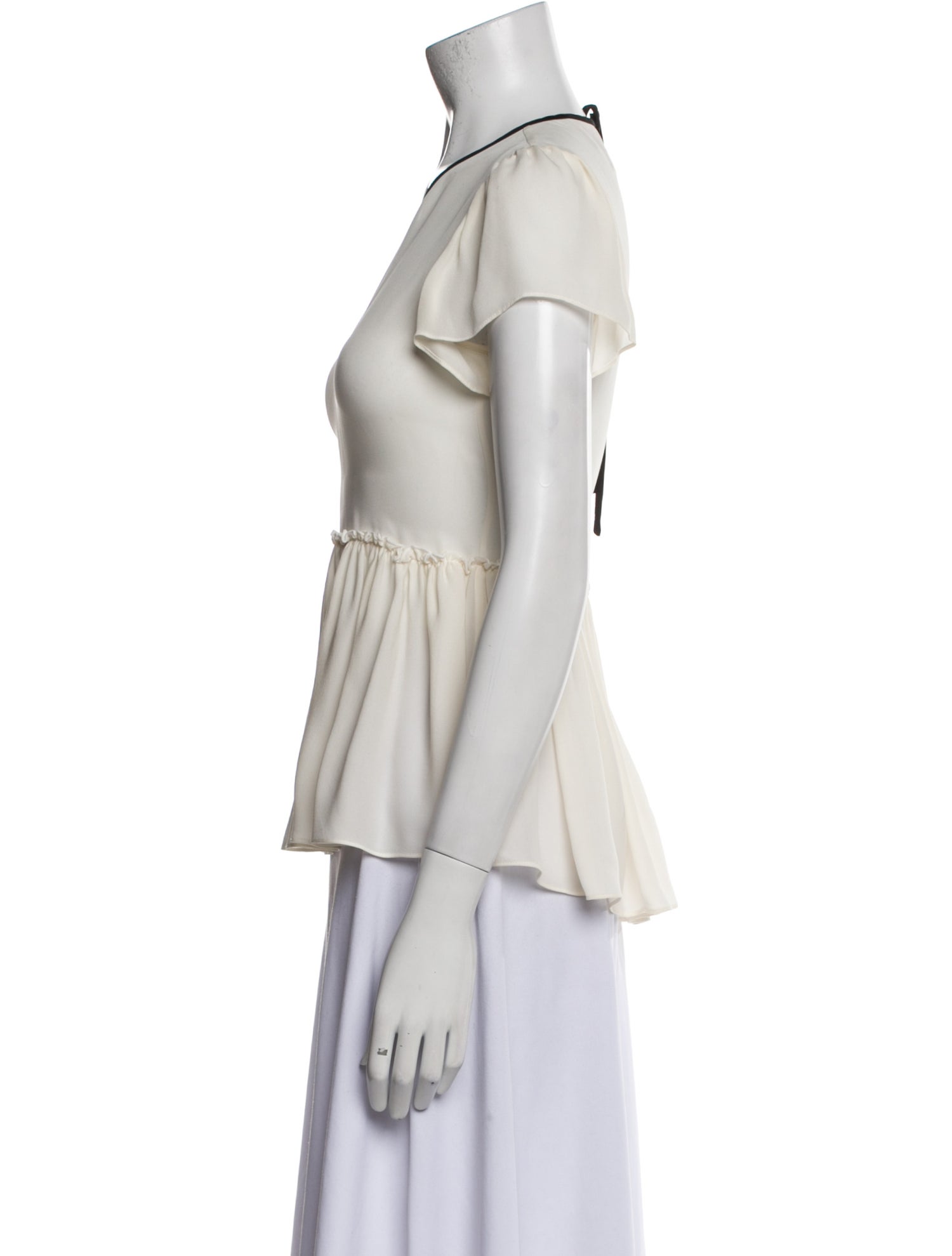 Cinq à Sept Silk Crew Neck Blouse