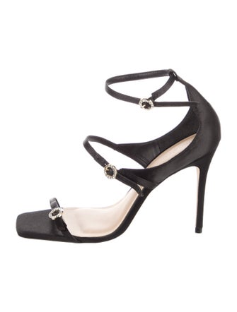 Cinq à Sept Suede Pumps