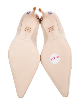 Cinq à Sept Canvas Printed Pumps