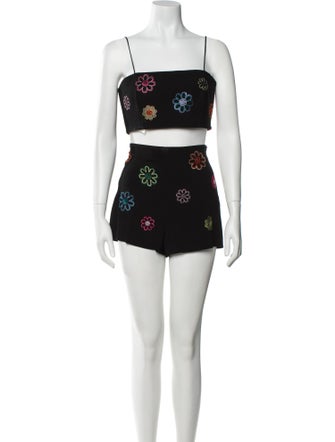 Cinq à Sept Patterned Crystal Embellishments Short Set