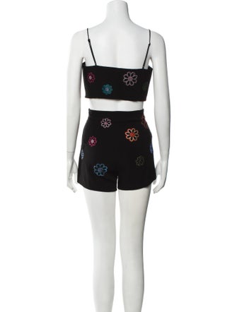 Cinq à Sept Patterned Crystal Embellishments Short Set