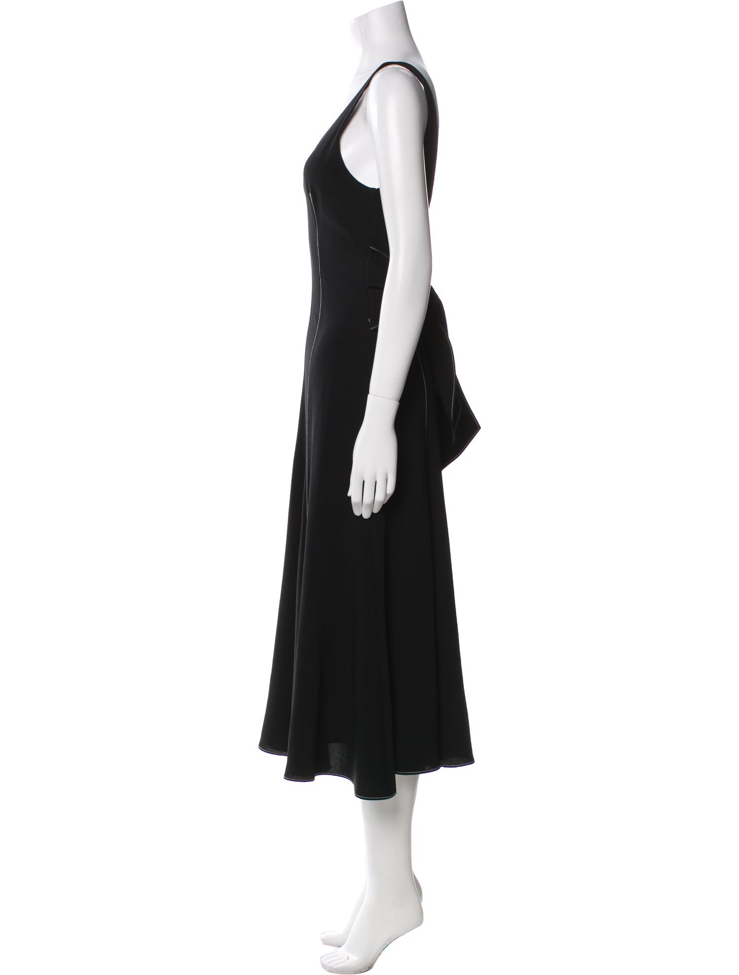 Cinq à Sept V-Neck Midi Length Dress