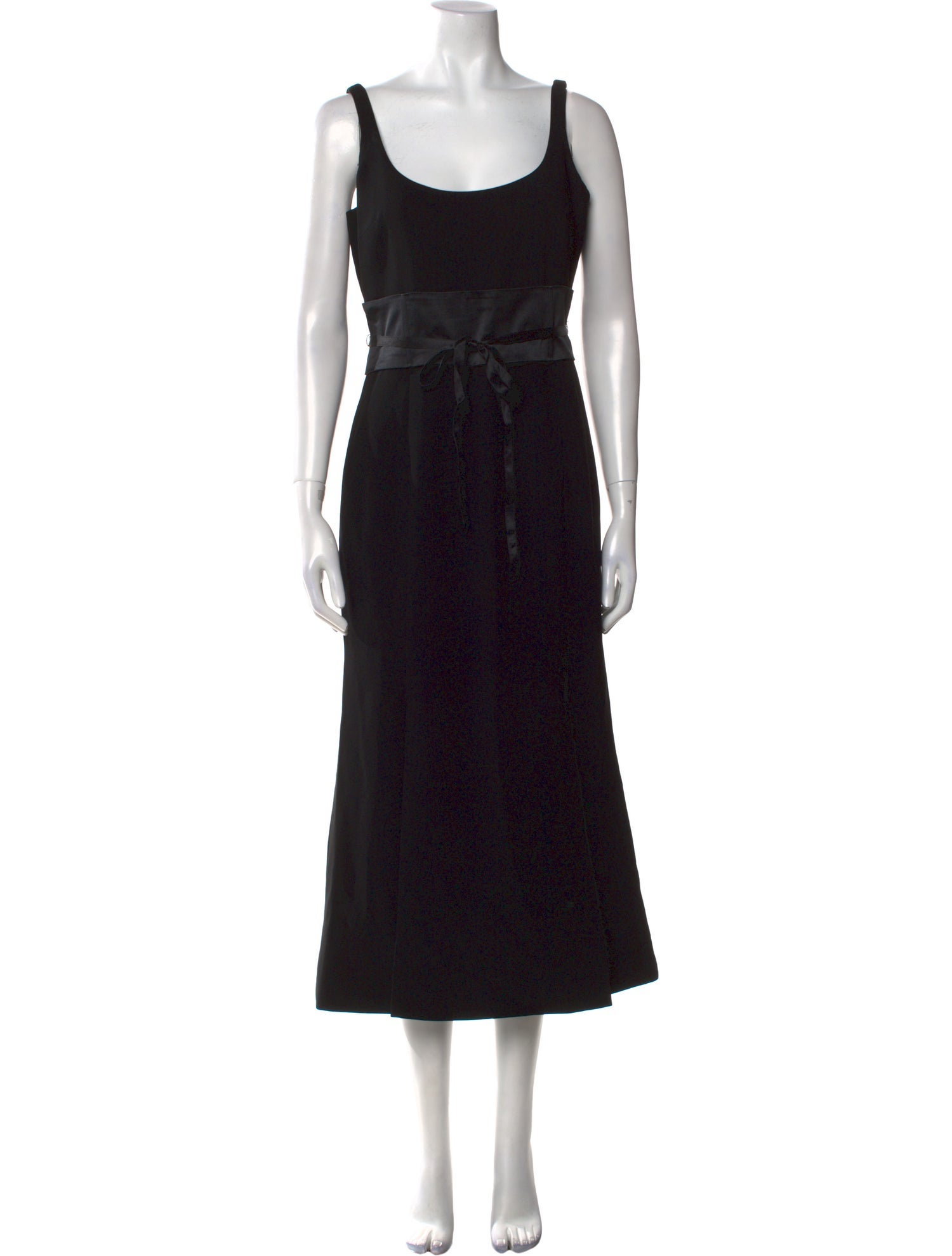 Cinq à Sept Scoop Neck Long Dress