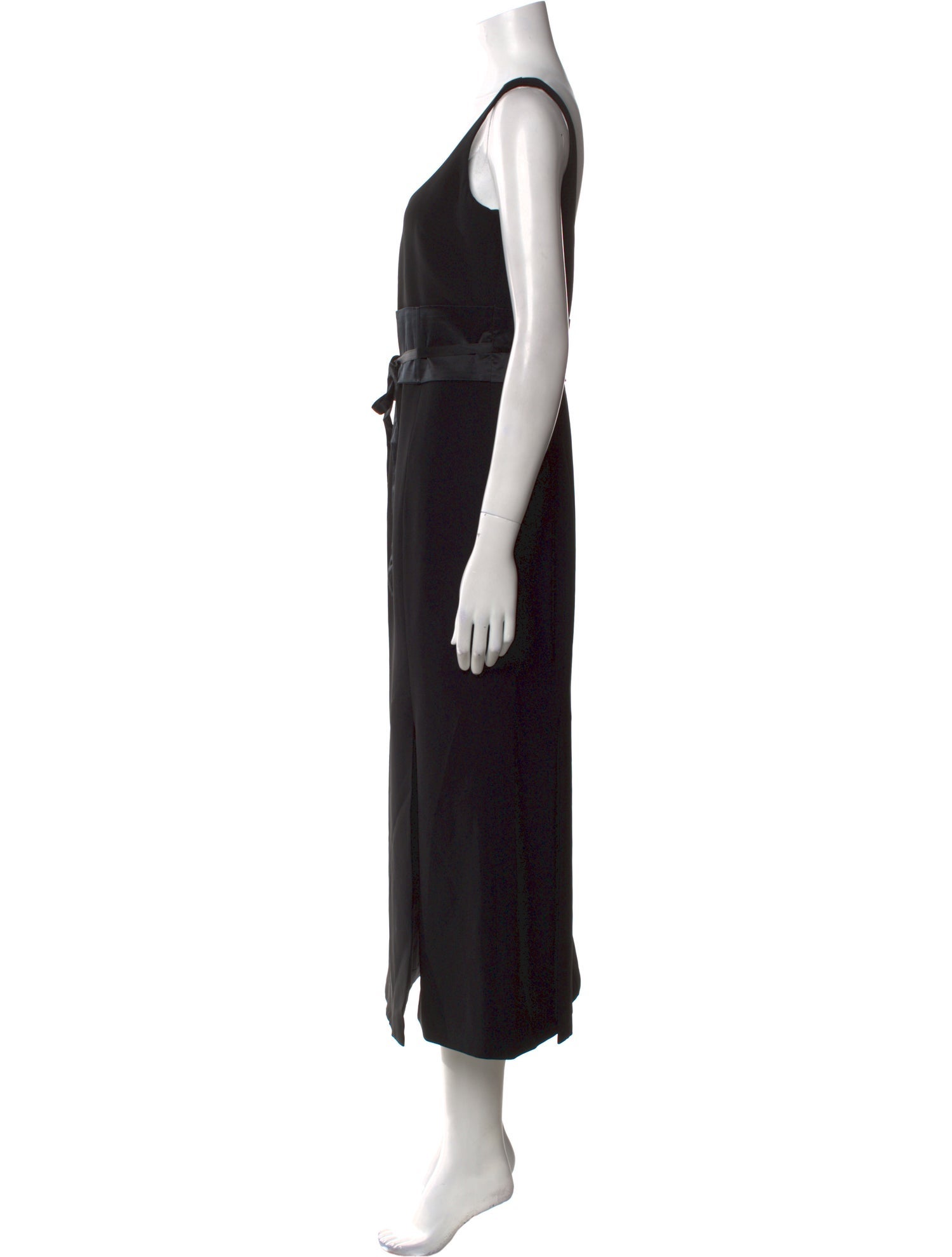 Cinq à Sept Scoop Neck Long Dress